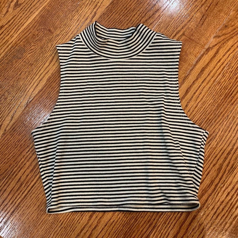 Crop top (size small)